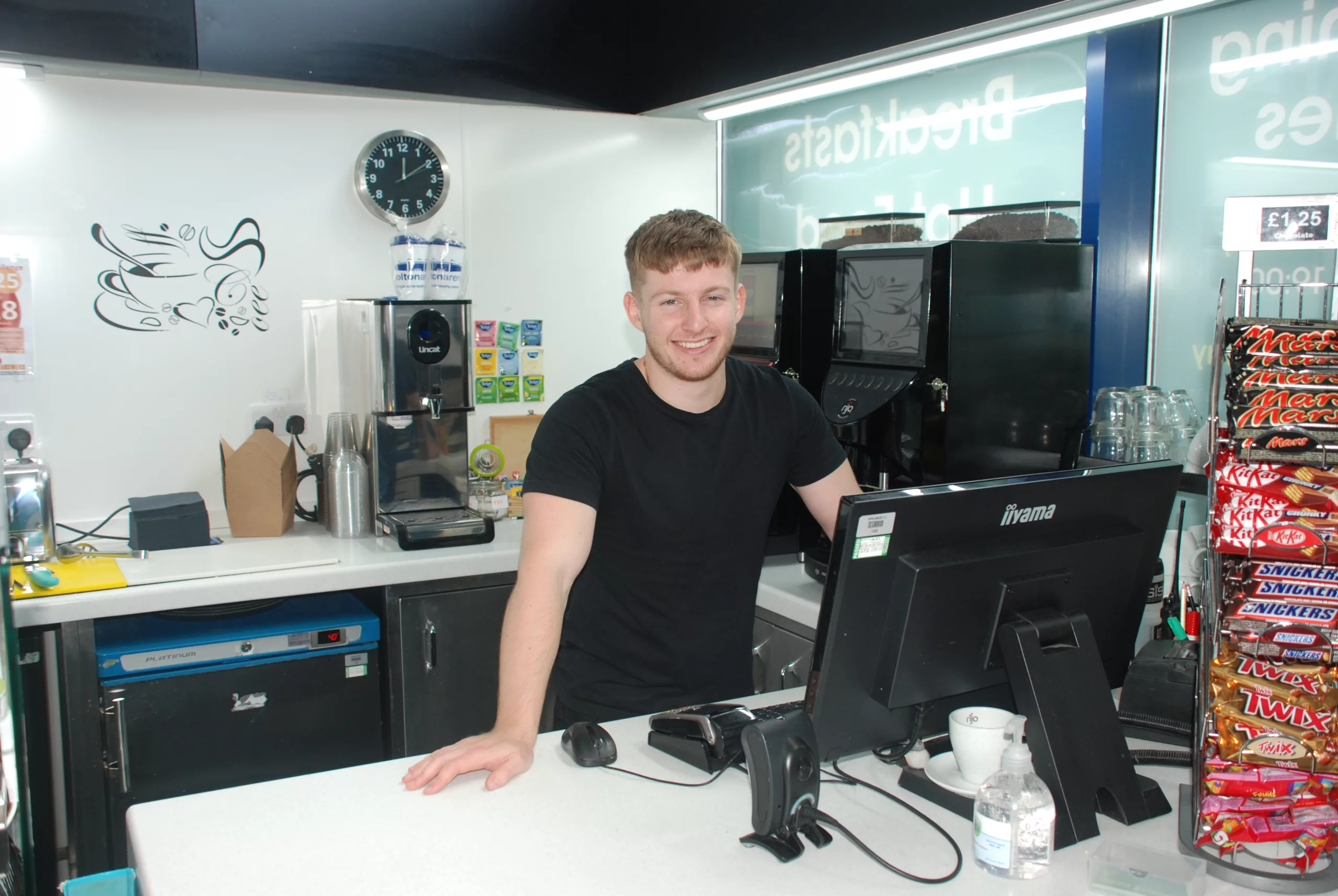 Bolton bar member