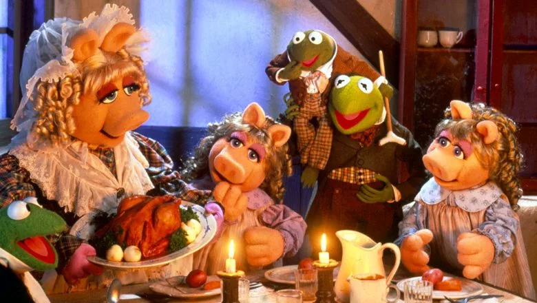 Muppets Christmas Carol scene